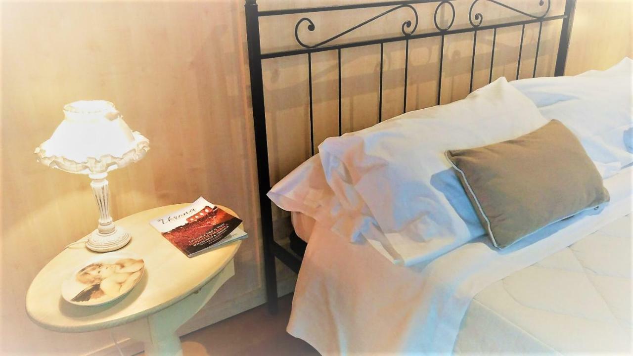 Deneb 19 Apartment Verona Bagian luar foto